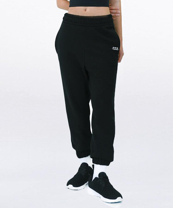 WaveWear black compression joggers for women with elastic waistband and cuffed ankles
